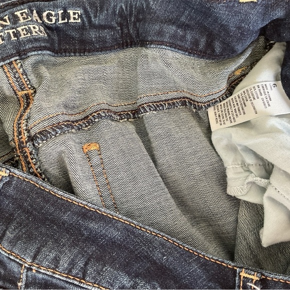 AMERICAN EAGLE OUTFITTERS SUPER STRETCH JEGGING STRAIGHT LEG SIZE 6 GENTLY WORN - Picture 3 of 3